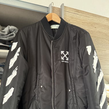 Off White Winterjacke