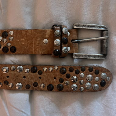 y2k/indiesleaze real leather studded belt