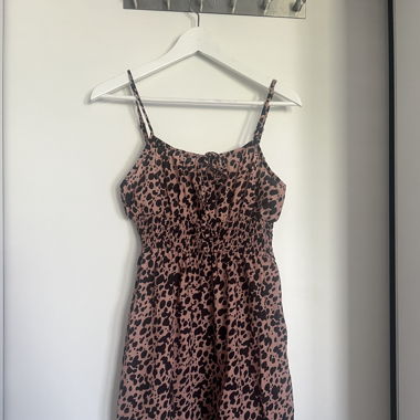 NEU Kleid ungetragen Grösse S