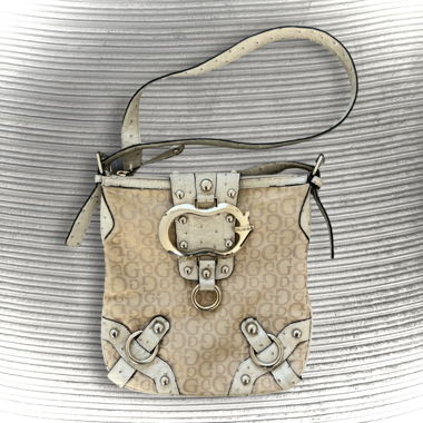 Vintage Guess Bag in Weiss aus den 2000ern