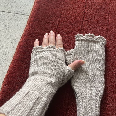Handarbeit Damen Handschuhe 14