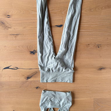 Tenue de sport à deux pièces verte