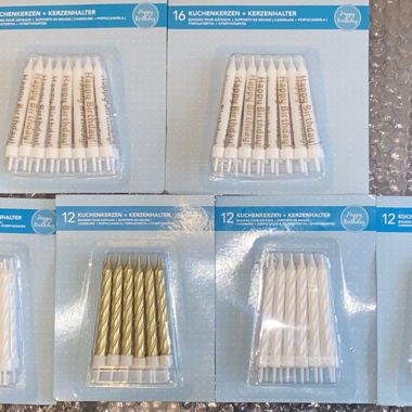 Various cake candles