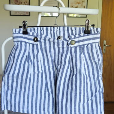 Gestreifte Damen Shorts