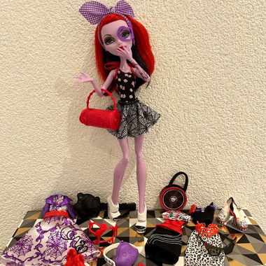 Monster High – Operetta & 3 Fashion-Packs