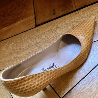 Gelbe Absatzschuhe Gr34