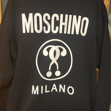 Moschino black sweatshirt