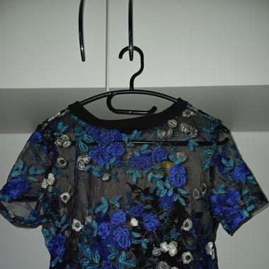 T-Shirt mit Blumenmuster