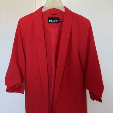Blazer rosso PIECES