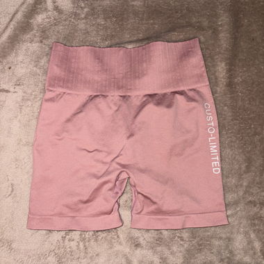 Shorts rosa a vita alta