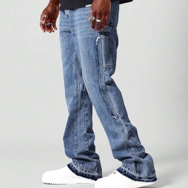 Jeans cargo svasato azzurro chiaro