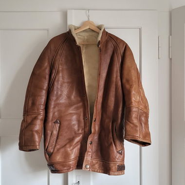Hochwertige Lederjacke mit Schaffell - Grösse XL