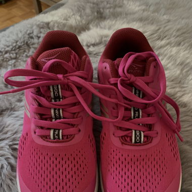 Running 900 Sportschuh 39 