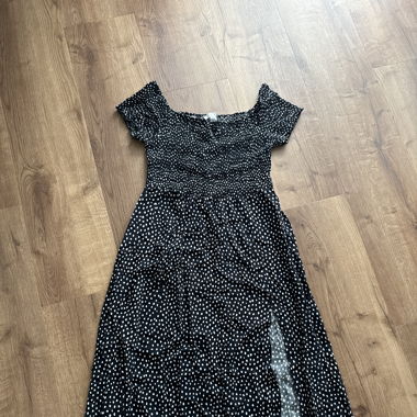 Amisu Kleid