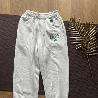 Weisse jogginghosen