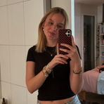 Nora.b