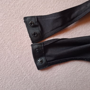 Black Cut-Out Bodysuit XS