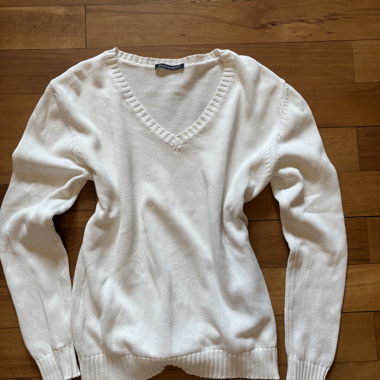 Brandy Melville Knit Sweater