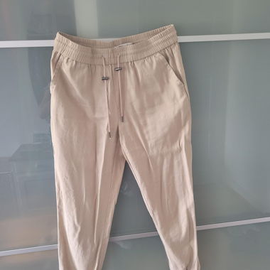 Lockere beige Chino