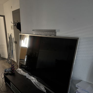 Tv LG 84 pouces
