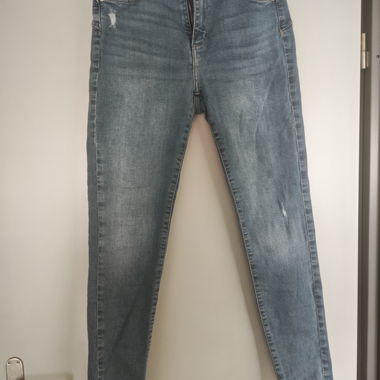 Jeans déchirés