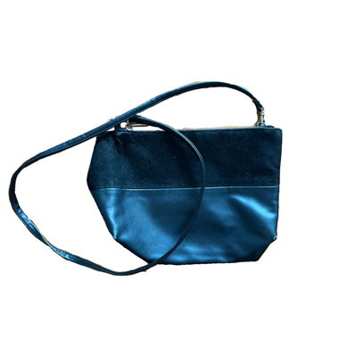 Elegante schwarze Faux-Leder-Handtasche 