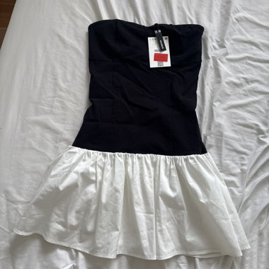 Robe noir et blanc