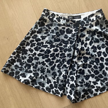 Zara Rock/Shorts