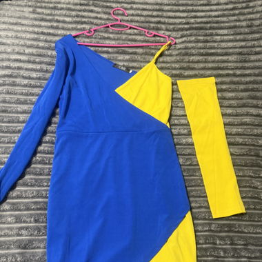 Kleid