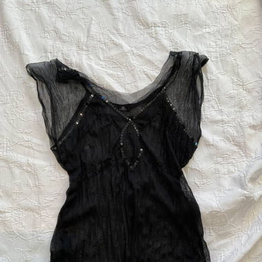 SEQUIN MESH TOP