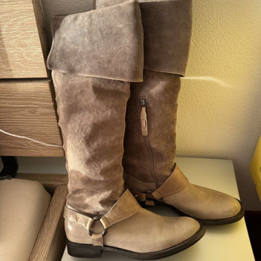 Brunello Cucinelli overknee boots 38.5 beige