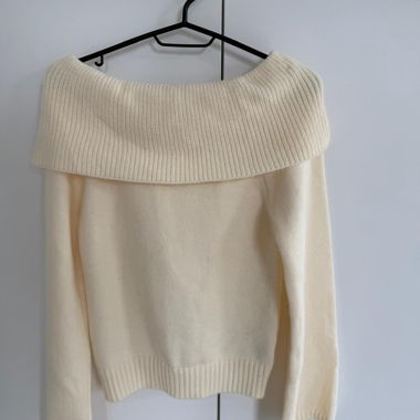 Off-Schoulder Sweater