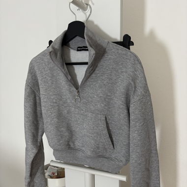 Crop pullover