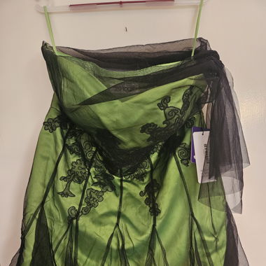 Massgeschneidertes coctail kleid
