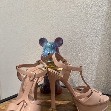 Hauts talons sandales