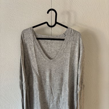 Knitted Sweater - Size M