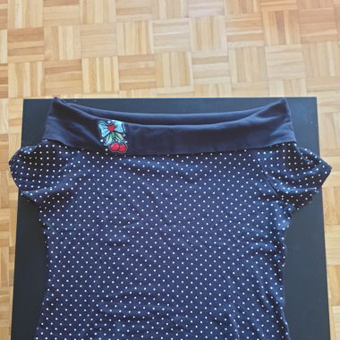 T-shirt style Pin up