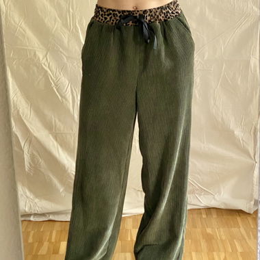 Pantalone in velluto a coste