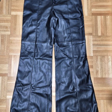 Pantalon Patte d'Eph en simili cuir 