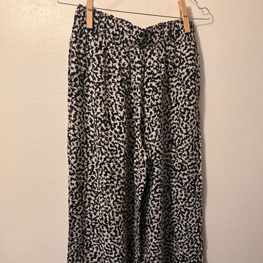 Luftige Sommerhose mit Muster