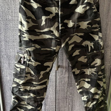 Jean cargo militaire