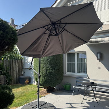 Sun umbrella with stand