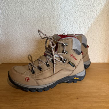Sherpa Wanderschuhe Dullu HiDa – 39 (EU) – Beige