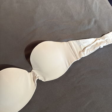 Soutien-gorge sans bretelles