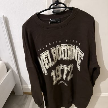 Felpa grafica Bershka