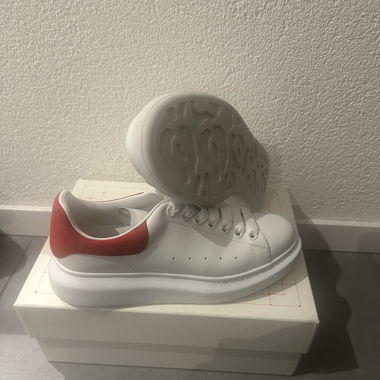 Alexander McQUEEN 