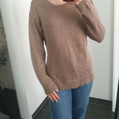 Maglione marrone con brillantini