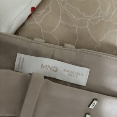 nouveau pantalon de costume mango beige 36
