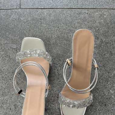 Chaussures à talon 