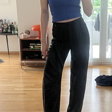 flowy trousers
